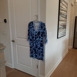 3/4 sleeve dress...like new!